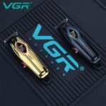 VGR-945 – ماكينة حلاقة كهربائية احترافية للرجال، قابلة للشحن، هيكل معدني، شاشة رقمية، 7000 دورة في الدقيقة